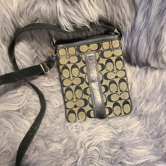 Coach classic swingpack - Picture 2 of 2